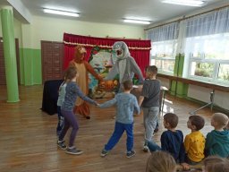 TEATR PROFILAKTYCZNY – MAGICZNA SCENA