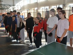 Drużynowy tenis stołowy dziewcząt i chłopców