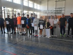 Drużynowy tenis stołowy dziewcząt i chłopców